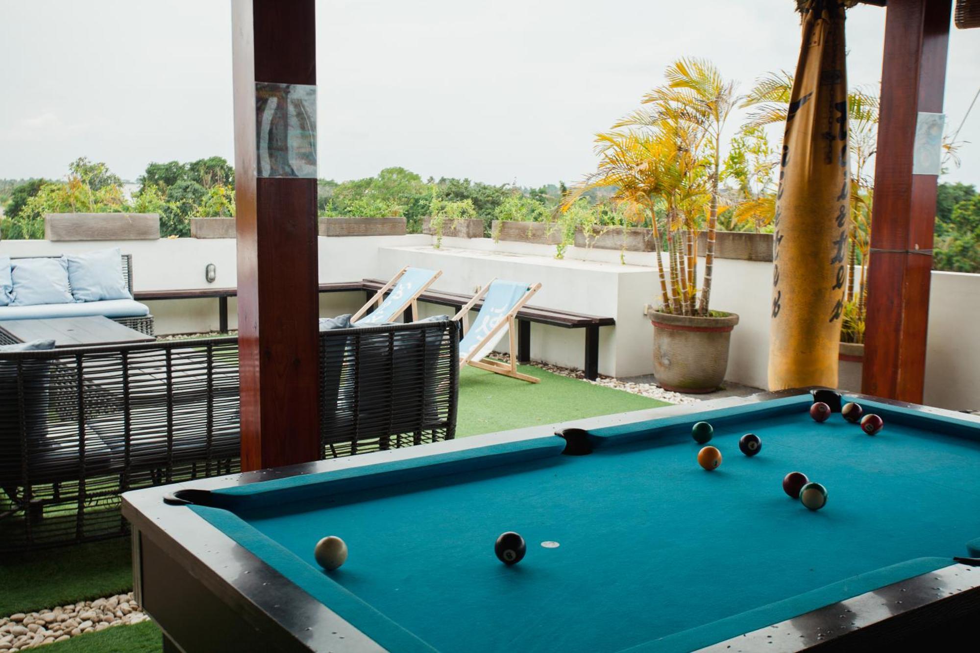 Swell Hotel, Pool Bar & Restaurant Tanah Lot Екстериор снимка